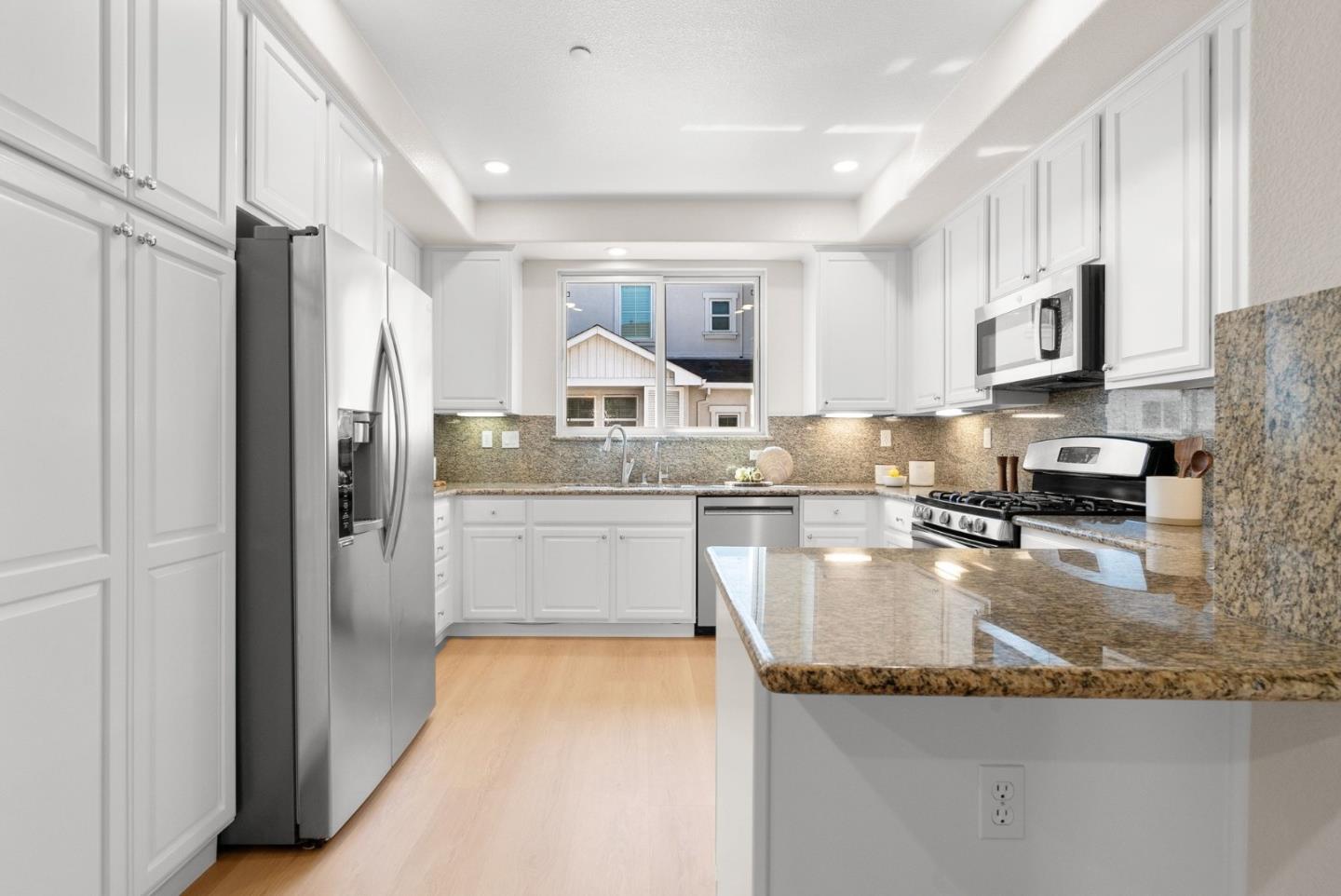 Photo #22: ML82051396 Listing: Photo #22
