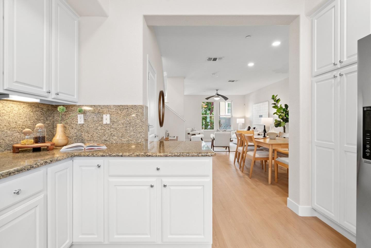 Photo #25: ML82051396 Listing: Photo #25