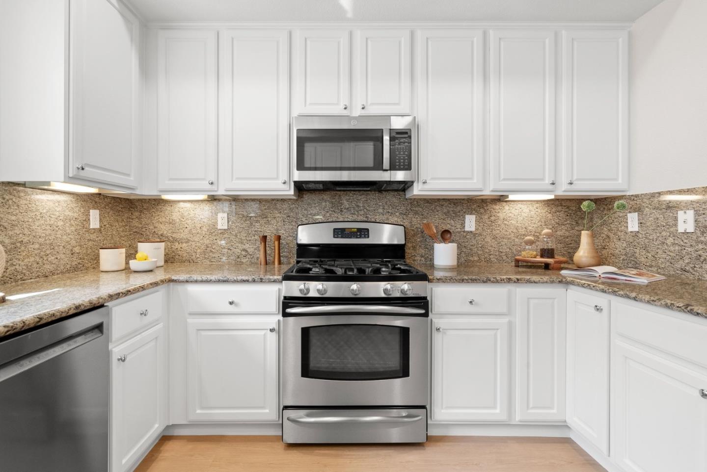 Photo #26: ML82051396 Listing: Photo #26