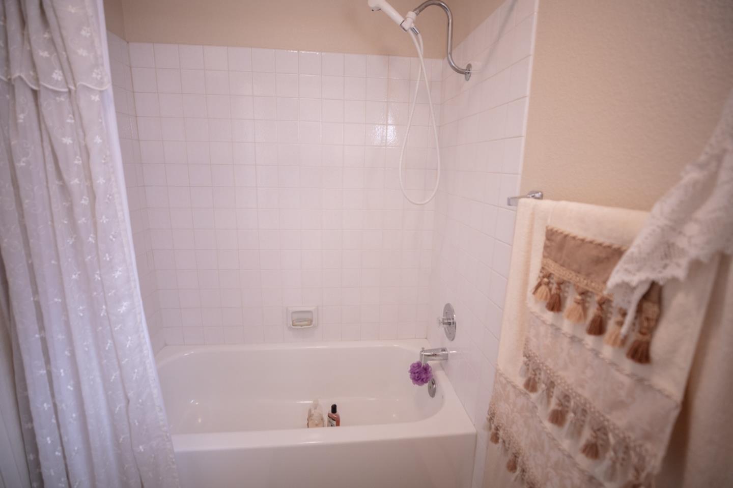 Photo #20: ML82051426 Listing: Photo #20