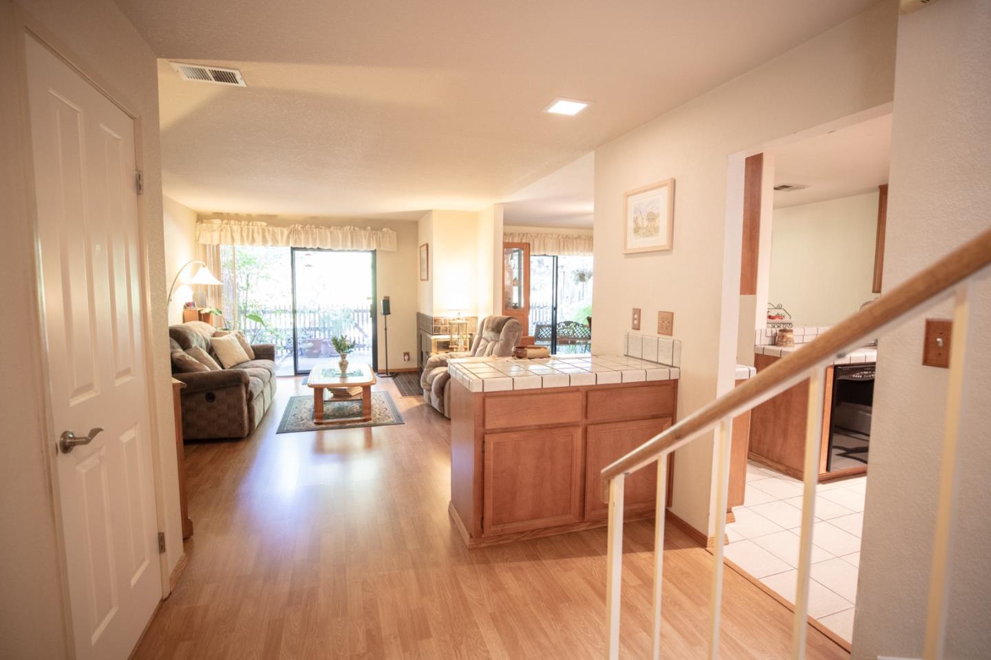 Photo #3: ML82051426 Listing: Photo #3