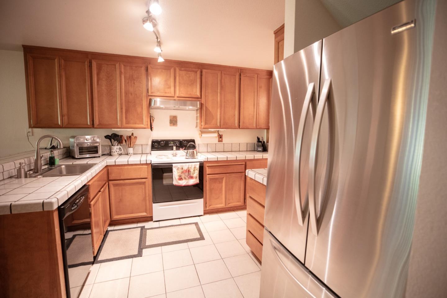 Photo #4: ML82051426 Listing: Photo #4