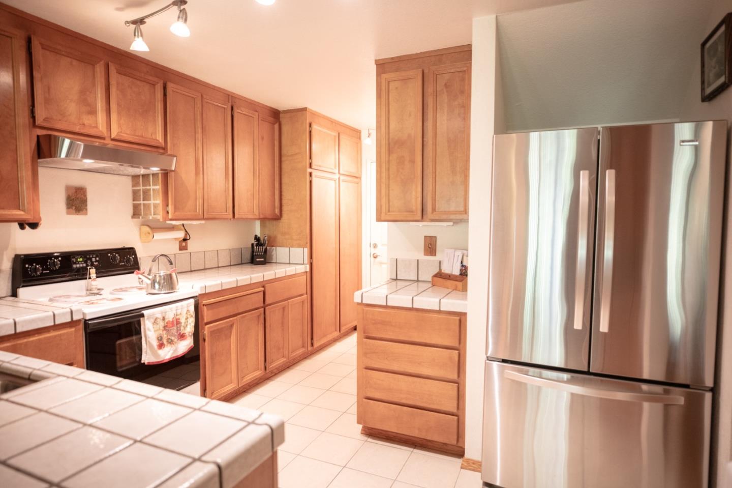 Photo #5: ML82051426 Listing: Photo #5