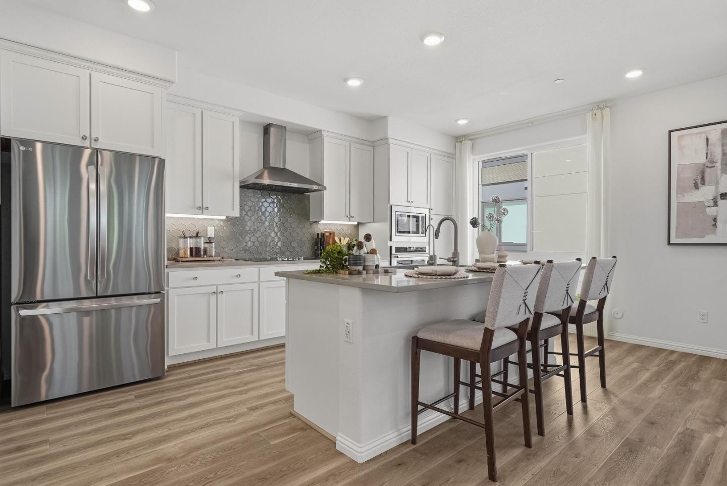 Photo #11: ML82051427 Listing: Photo #11