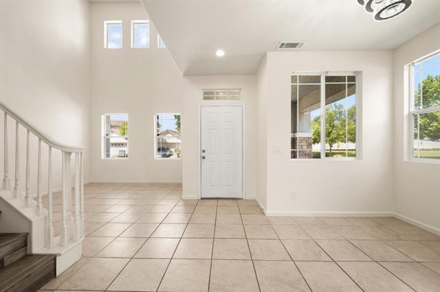 5700 Gold Poppy WAY, ElkGrove, CA 95757, Photo 5