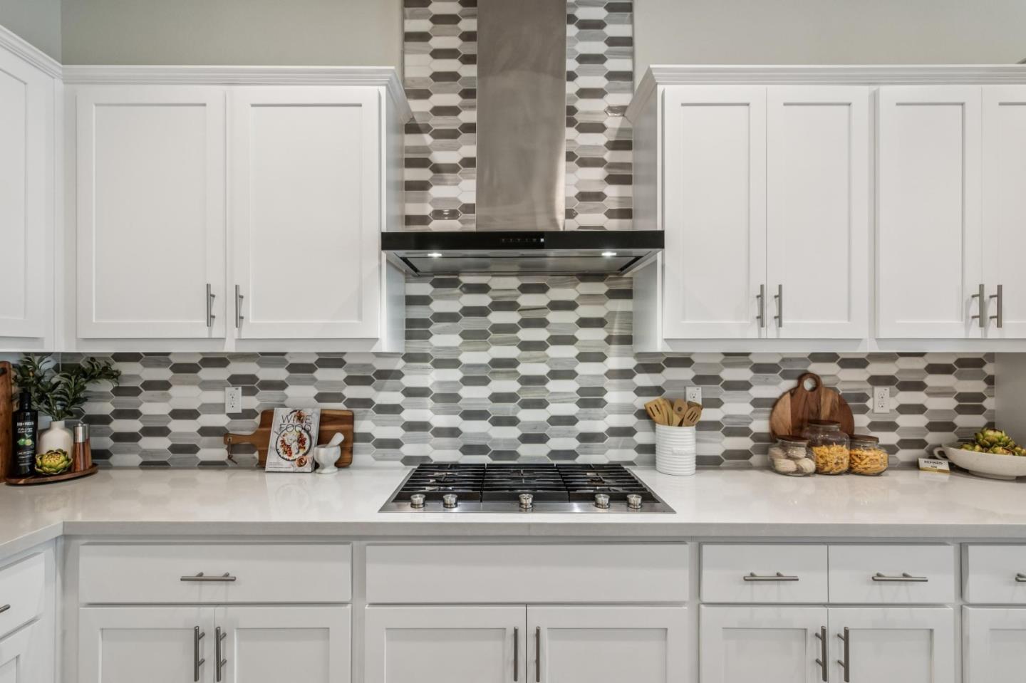 Photo #14: ML82051531 Listing: Photo #14