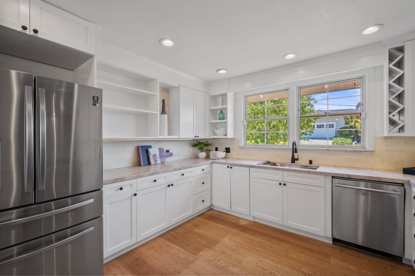 2550 HAYWARD DR, BURLINGAME, CA 94010  Photo 19