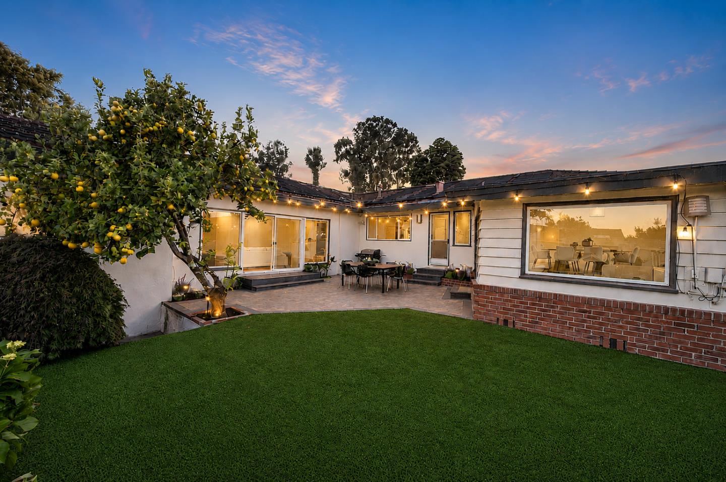2550 HAYWARD DR, BURLINGAME, CA 94010  Photo 2