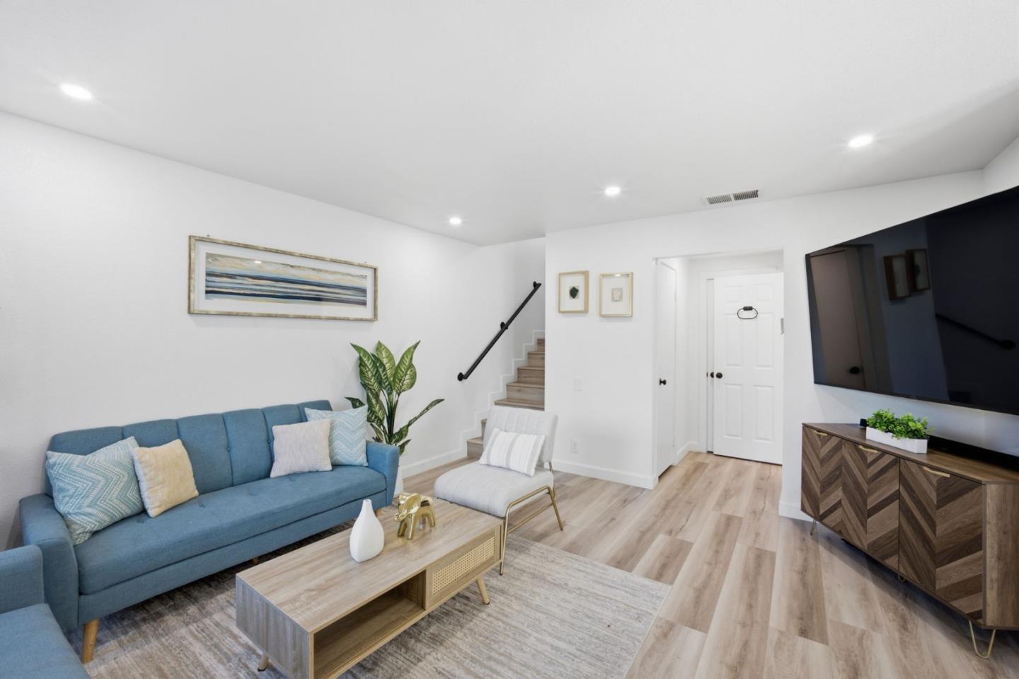 Photo #5: ML82051546 Listing: Photo #5