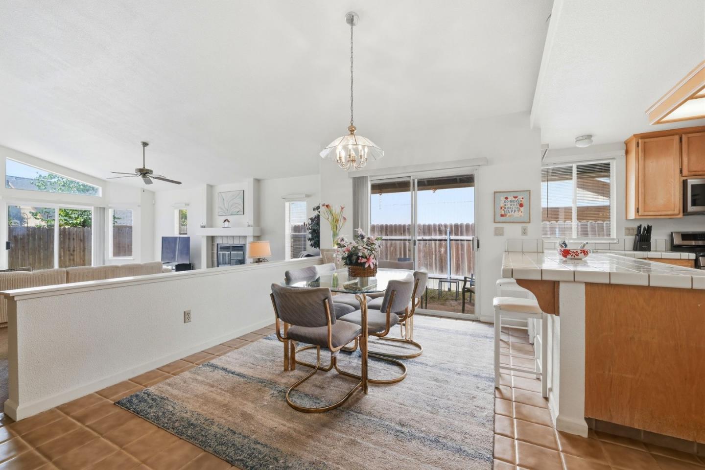 4923 Shady Leaf WAY, Sacramento, CA 95838, Photo 4