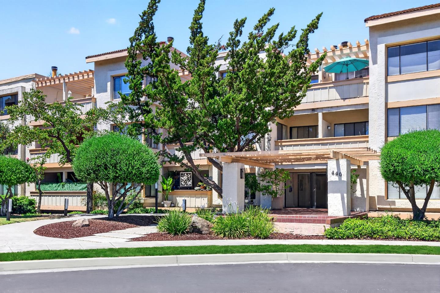 Photo #1: ML82051571 Listing: Photo #1