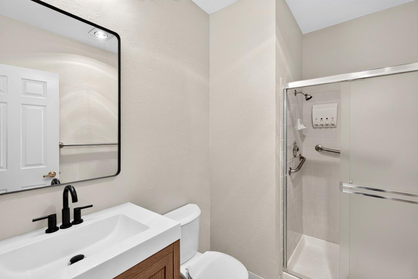 Photo #13: ML82051571 Listing: Photo #13