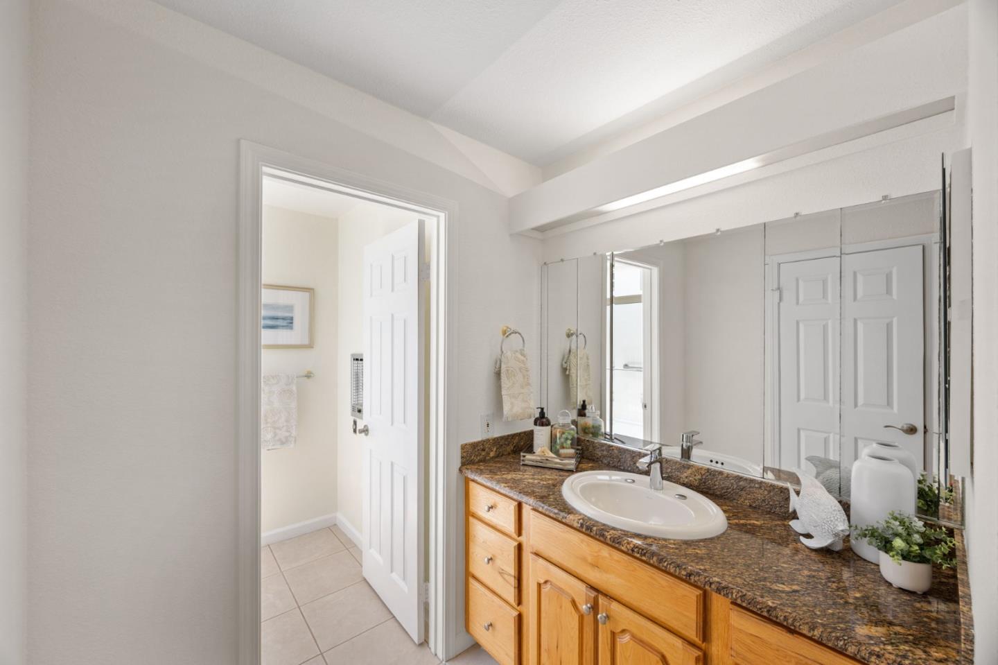 Photo #19: ML82051584 Listing: Photo #19
