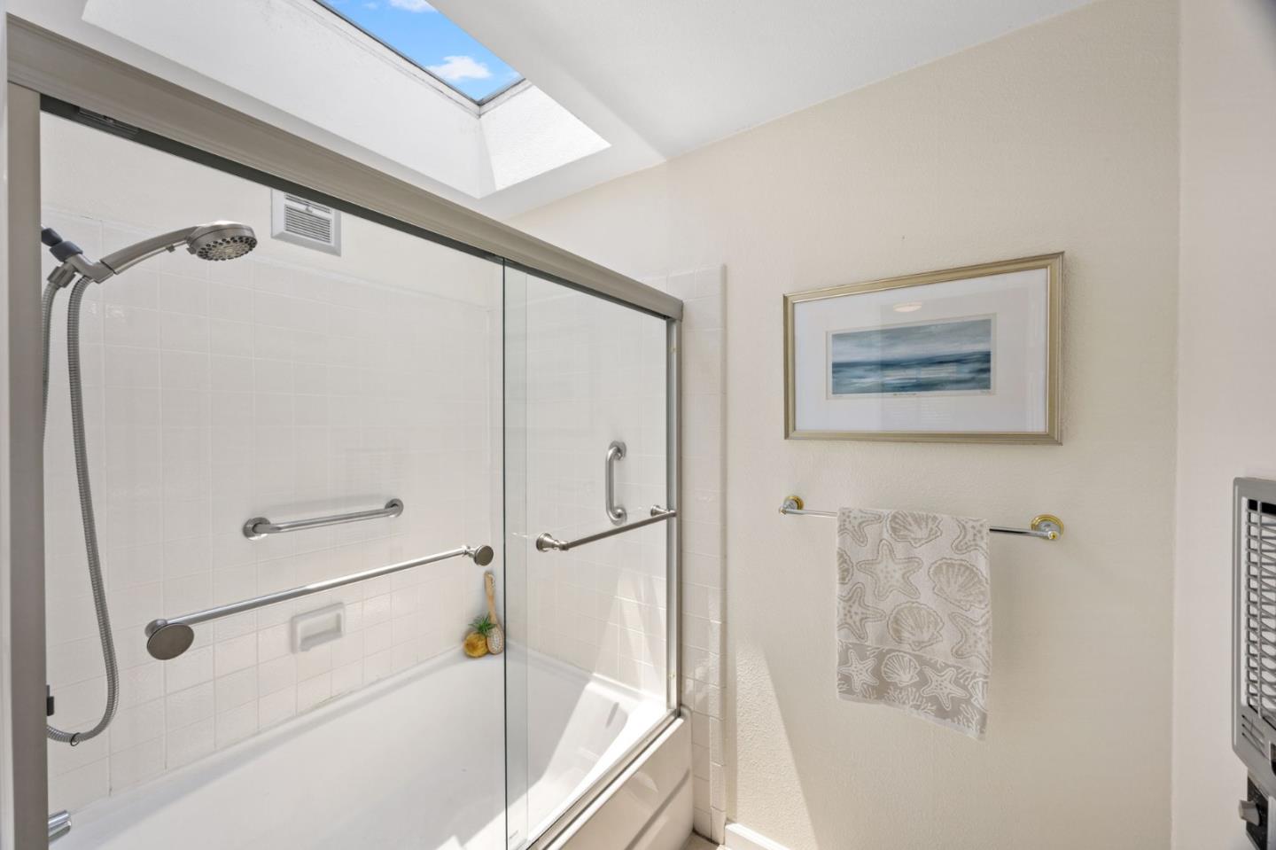Photo #20: ML82051584 Listing: Photo #20