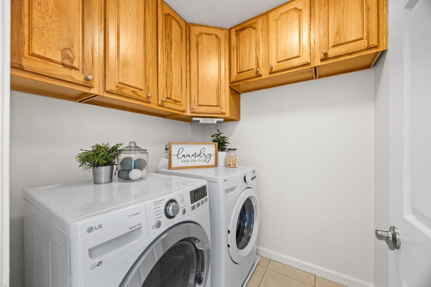 Photo #24: ML82051584 Listing: Photo #24