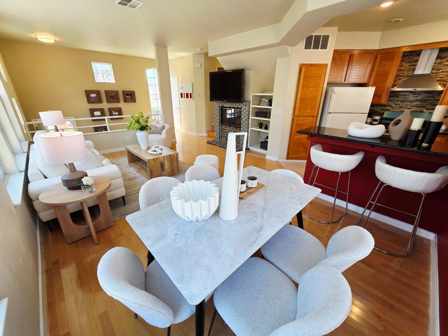 Photo #5: ML82051594 Listing: Photo #5