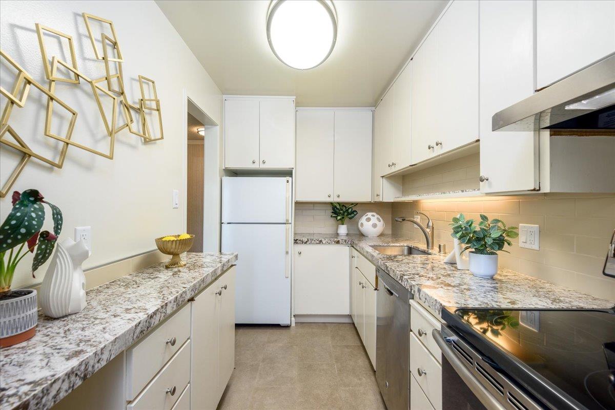 Photo #4: ML82051598 Listing: Photo #4