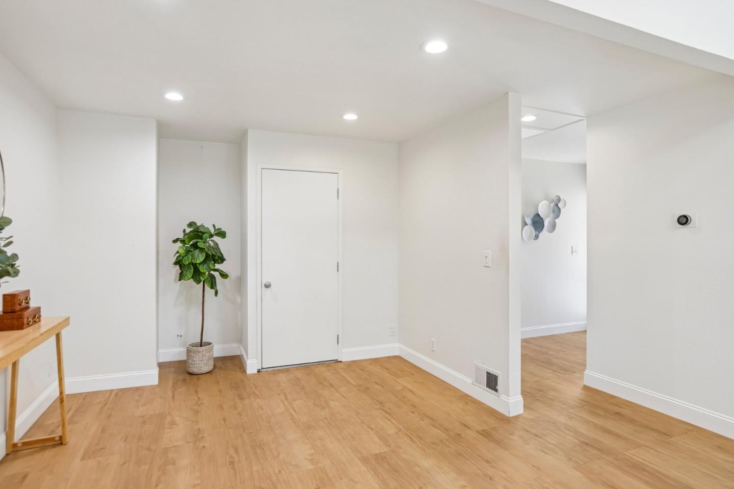 Photo #15: ML82051600 Listing: Photo #15