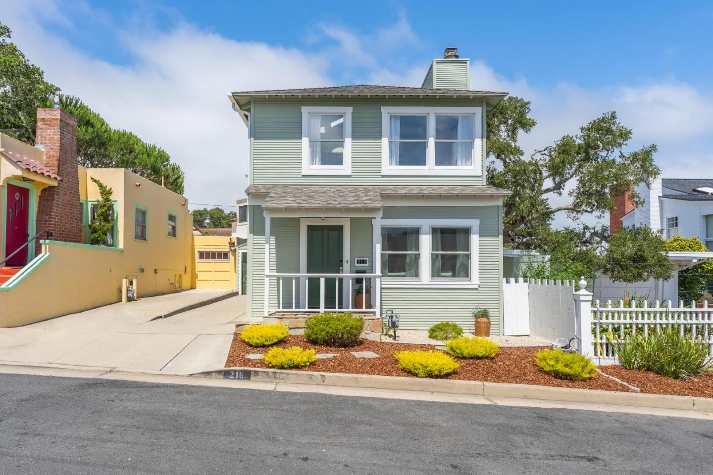 216 2nd ST, PacificGrove, CA 93950, Photo 5