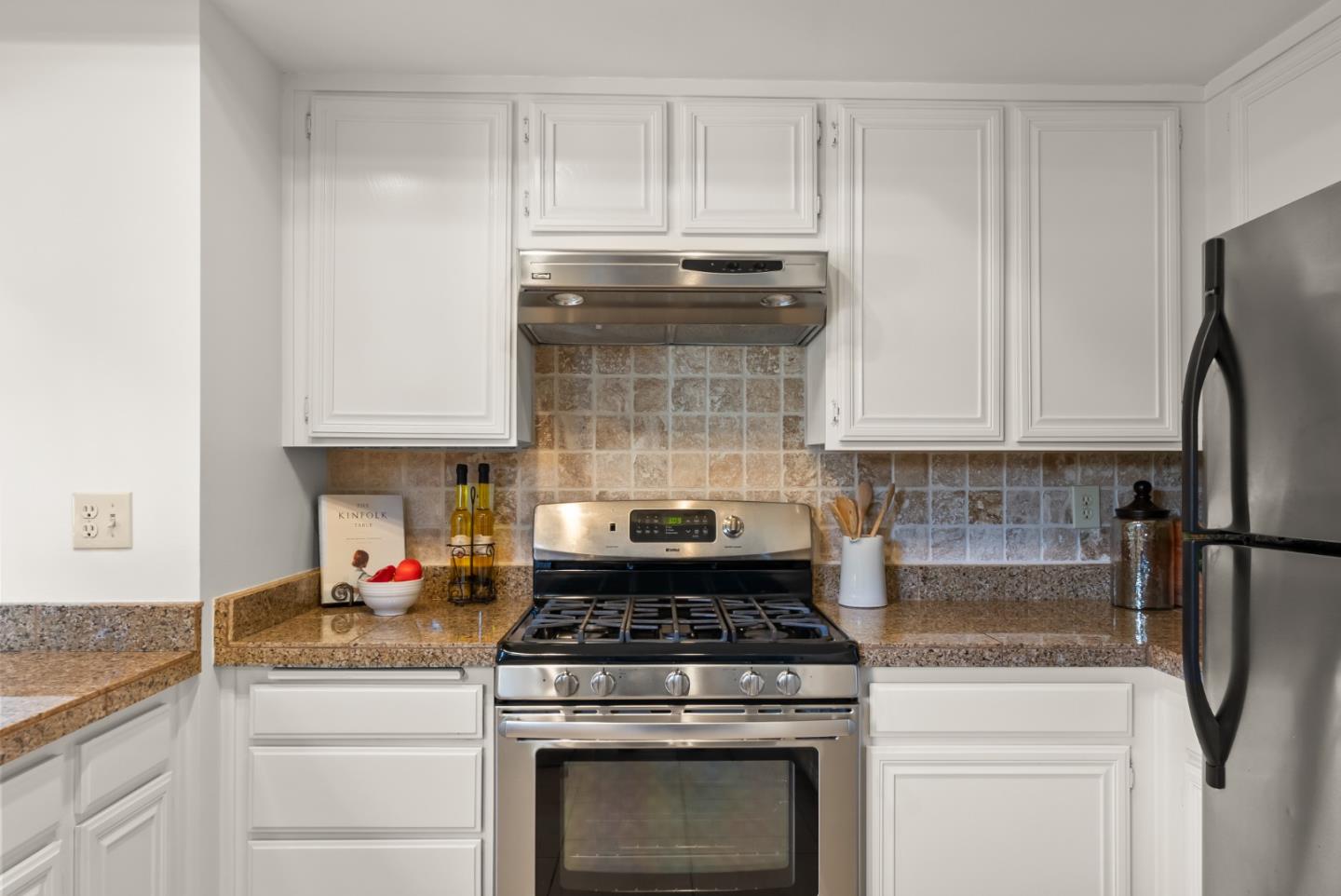 Photo #12: ML82051619 Listing: Photo #12