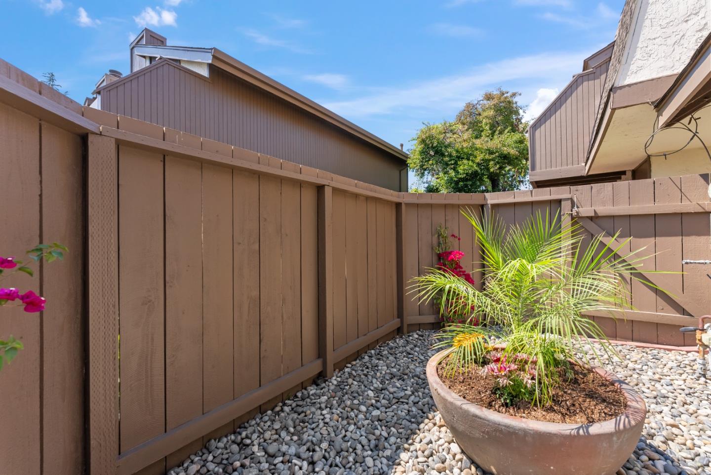 Photo #2: ML82051619 Listing: Photo #2