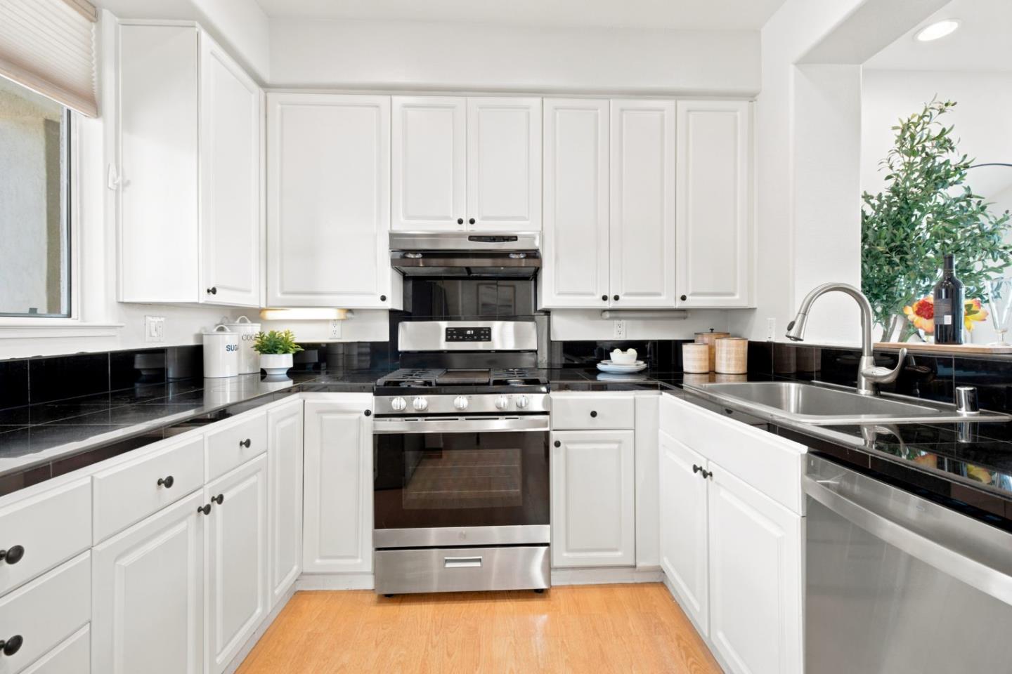 Photo #13: ML82051659 Listing: Photo #13