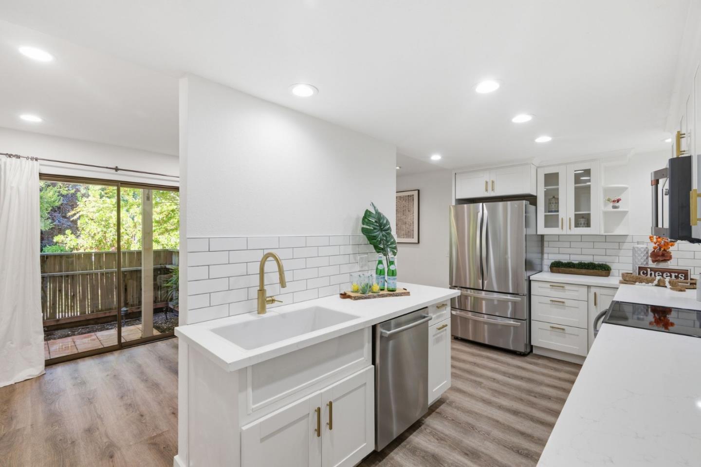 20760 4th ST 11, Saratoga, CA 95070, Photo 6