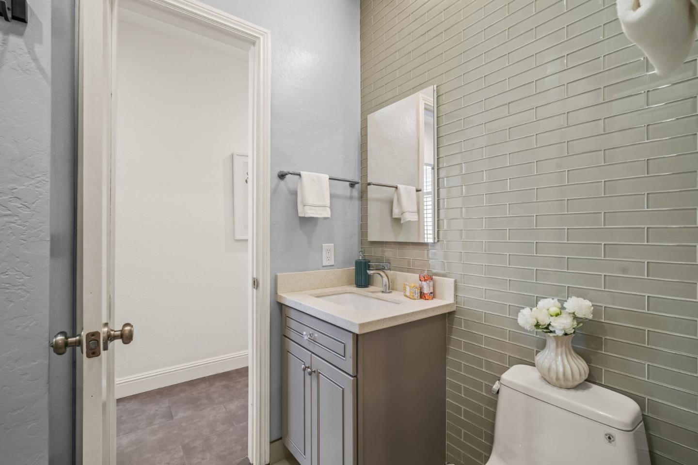 Photo #36: ML82051671 Listing: Photo #36