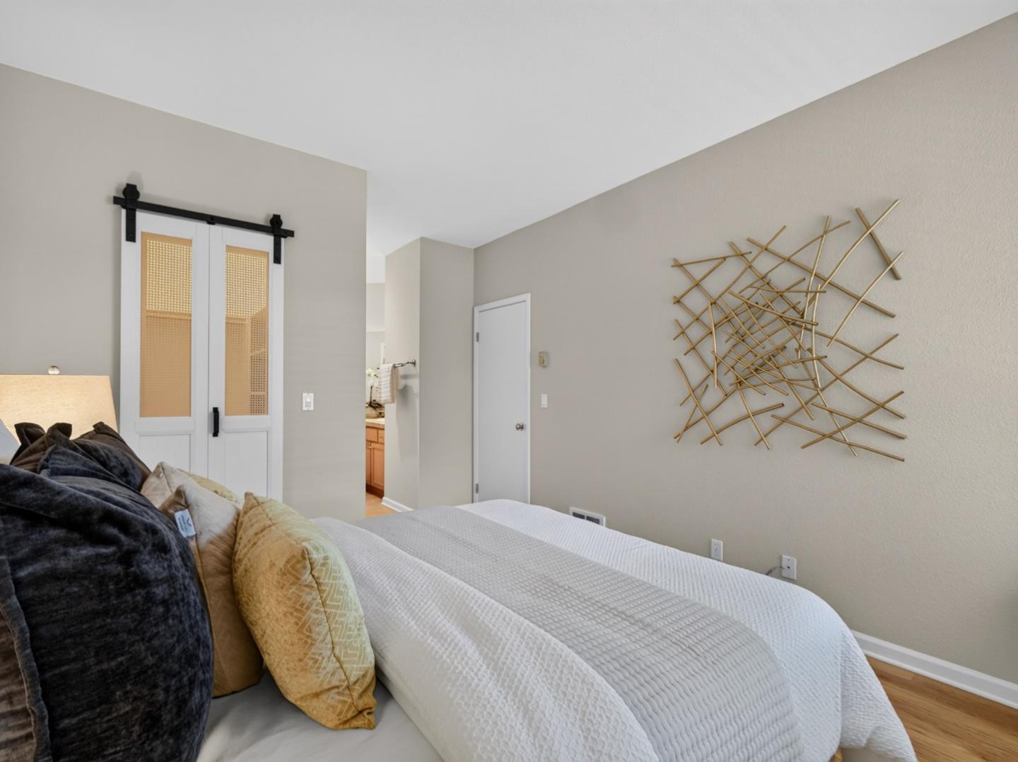 Photo #21: ML82051679 Listing: Photo #21