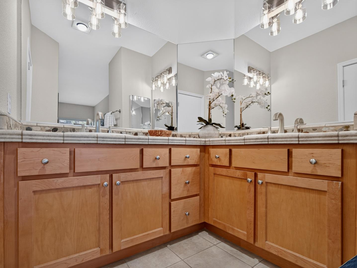 Photo #24: ML82051679 Listing: Photo #24
