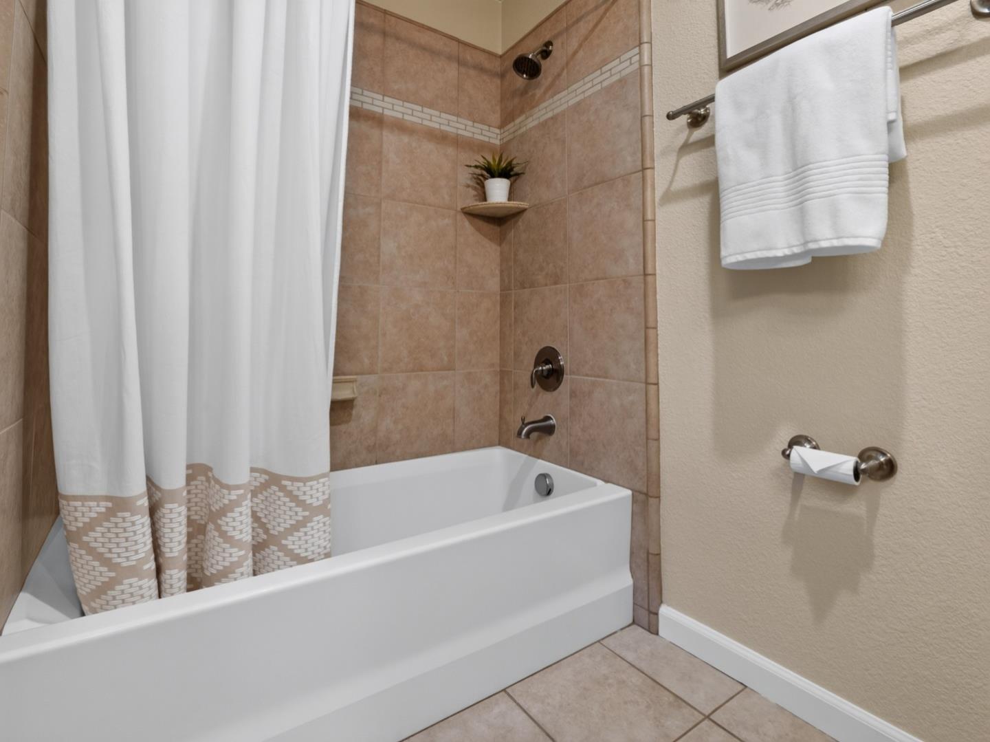 Photo #30: ML82051679 Listing: Photo #30