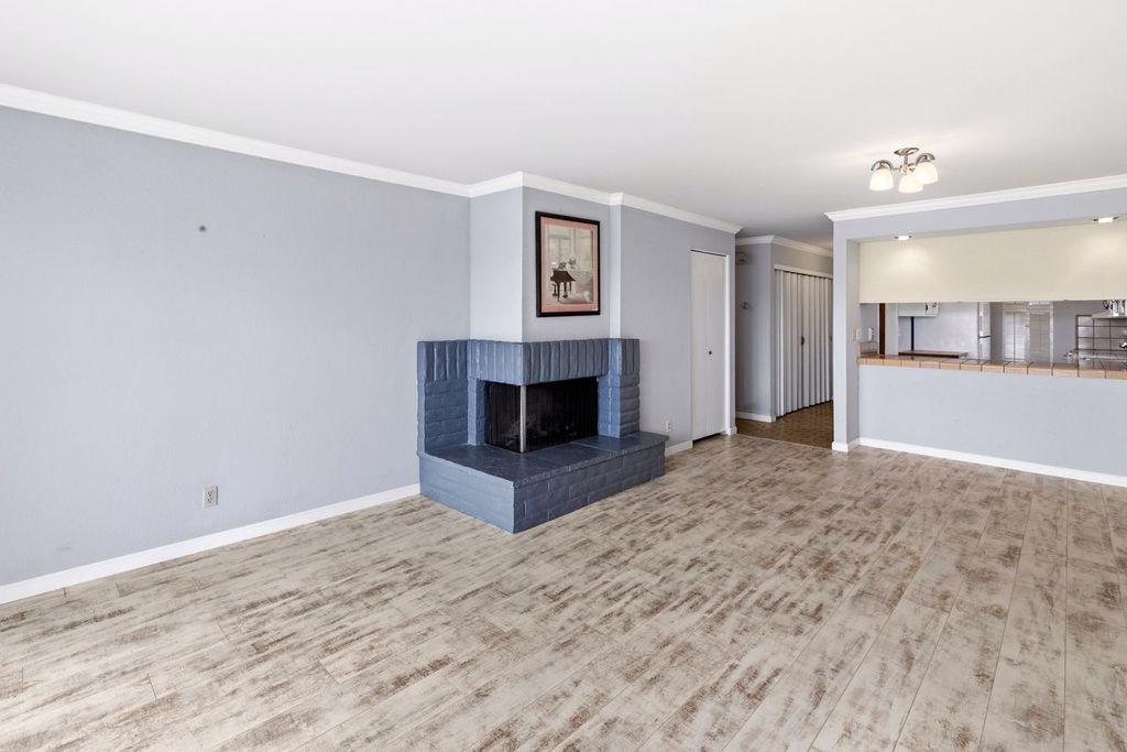 174 Kern ST 31, Salinas, CA 93905, Photo 2