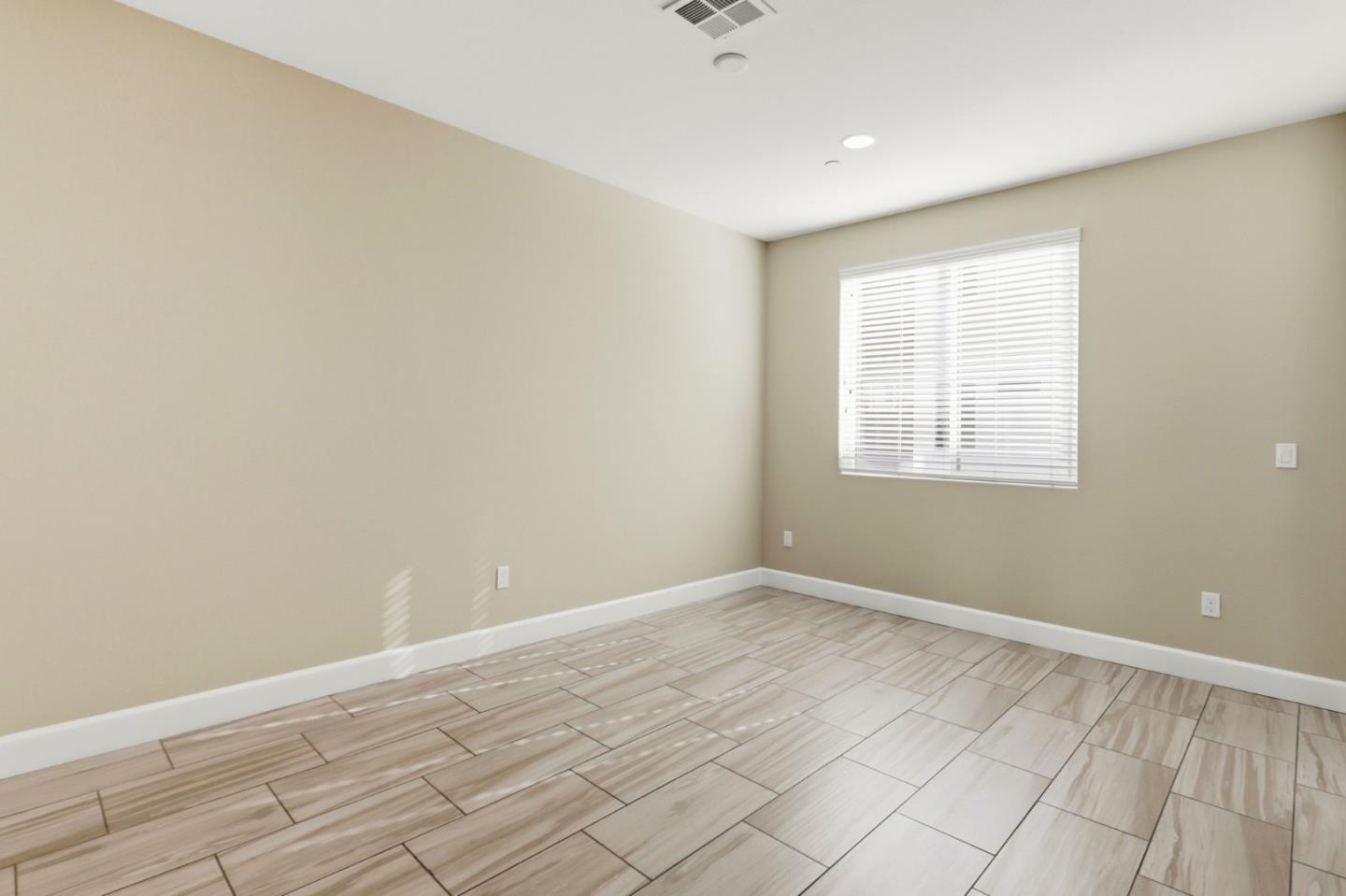 Photo #23: ML82051780 Listing: Photo #23
