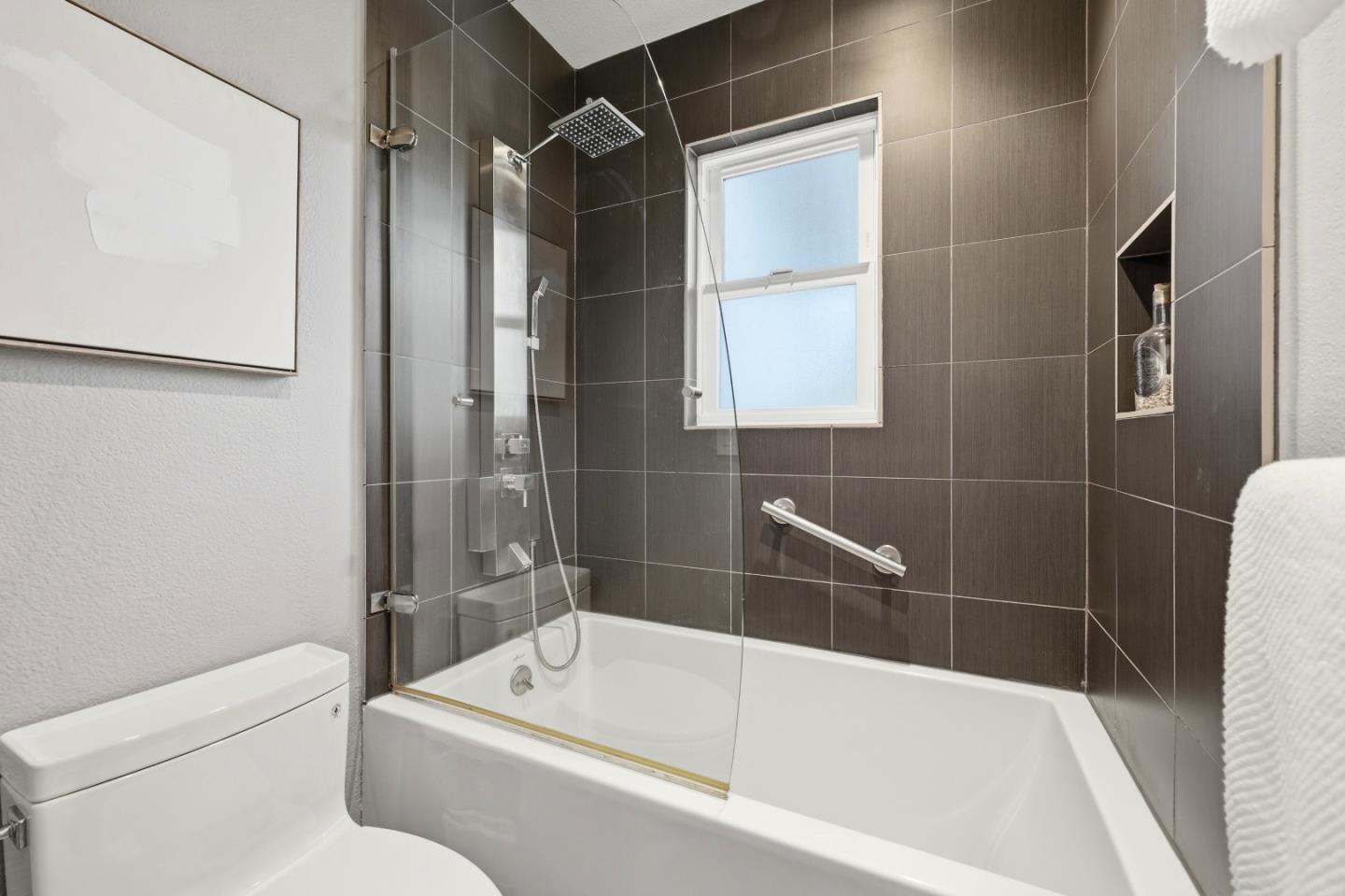 Photo #10: ML82051787 Listing: Photo #10