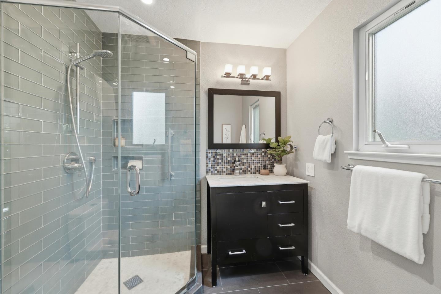 Photo #13: ML82051787 Listing: Photo #13