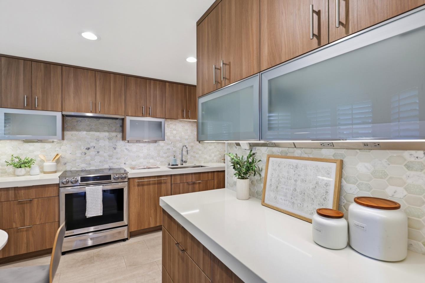 Photo #18: ML82051787 Listing: Photo #18
