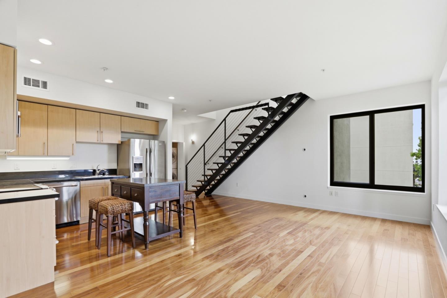 Photo #3: ML82051797 Listing: Photo #3