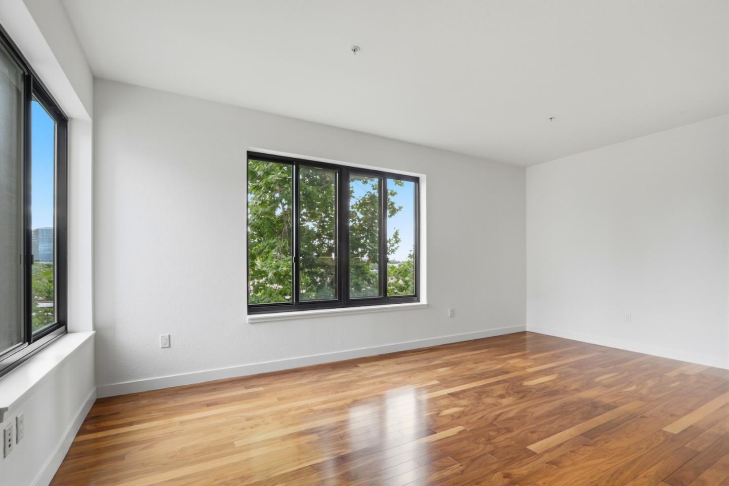 Photo #8: ML82051797 Listing: Photo #8
