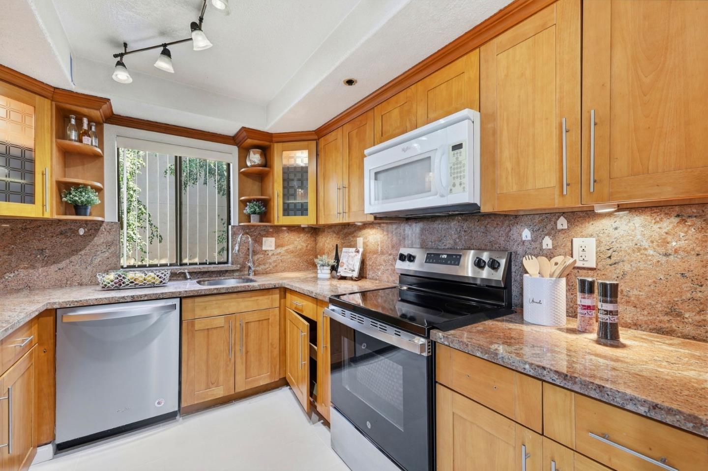Photo #10: ML82051835 Listing: Photo #10