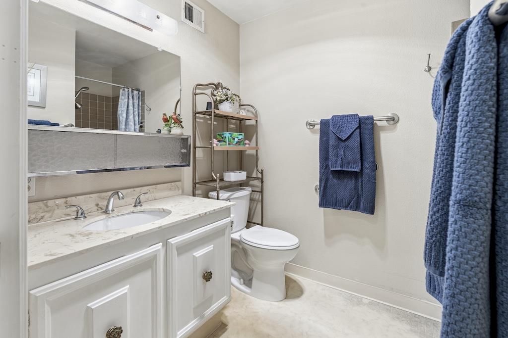 Photo #17: ML82051836 Listing: Photo #17