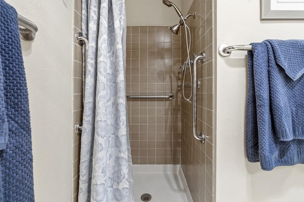 Photo #20: ML82051836 Listing: Photo #20