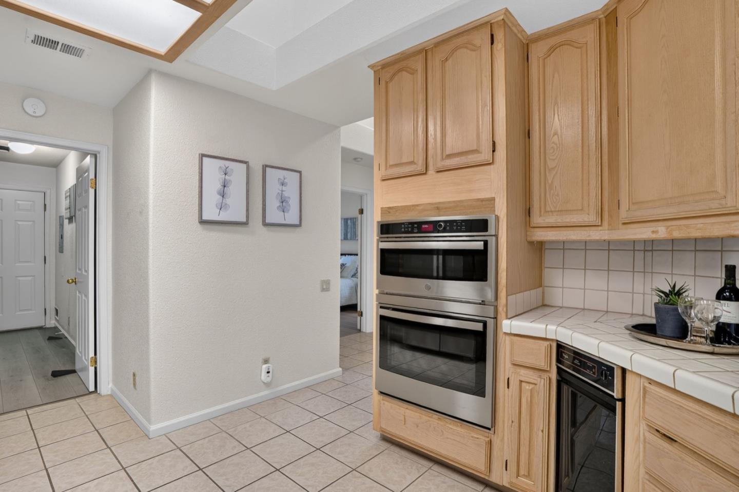 Photo #19: ML82051856 Listing: Photo #19