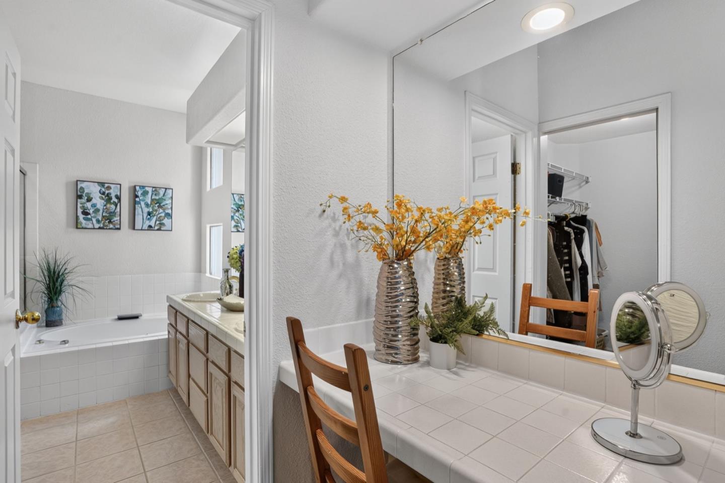 Photo #24: ML82051856 Listing: Photo #24