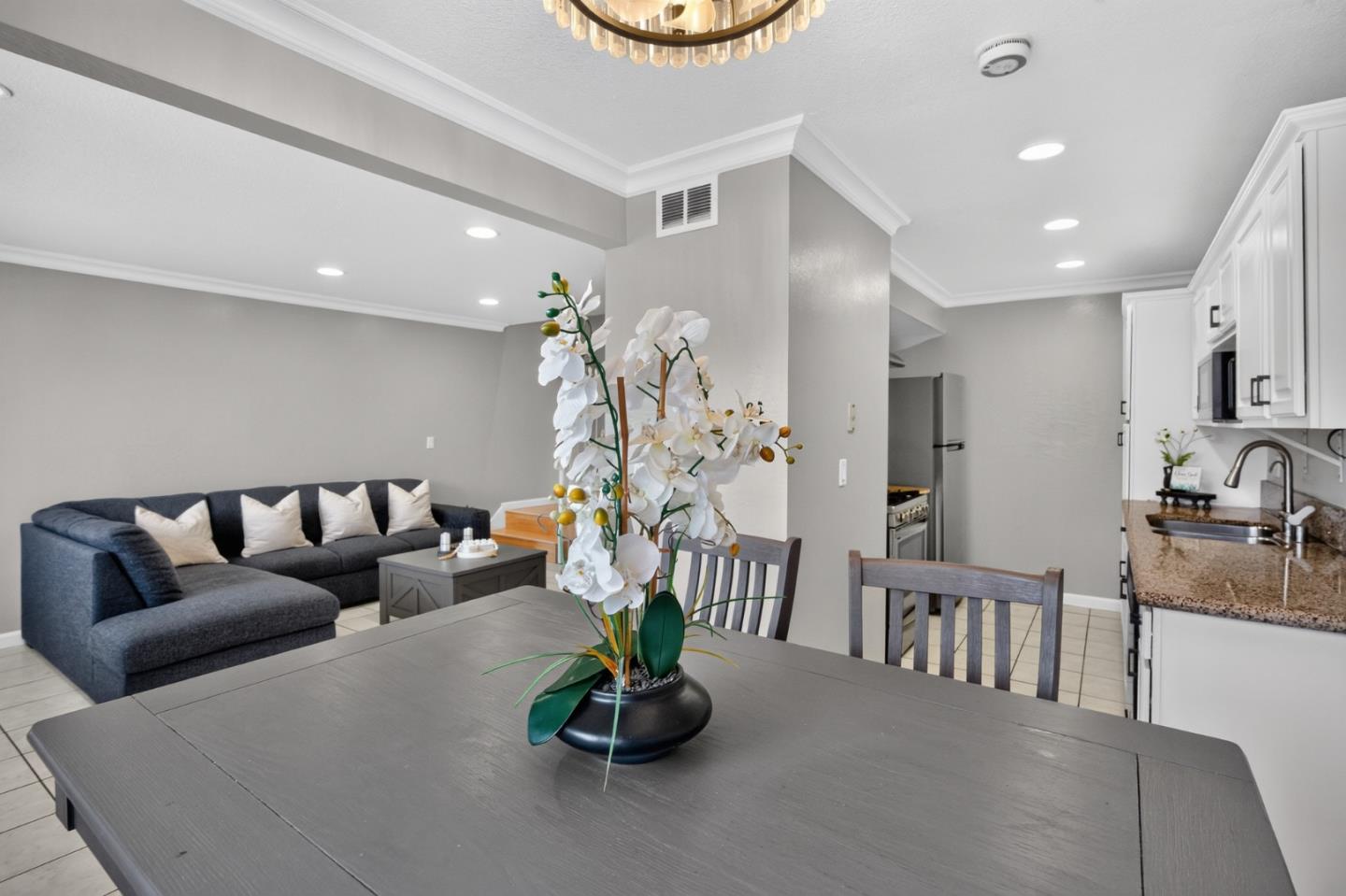 Photo #7: ML82051863 Listing: Photo #7
