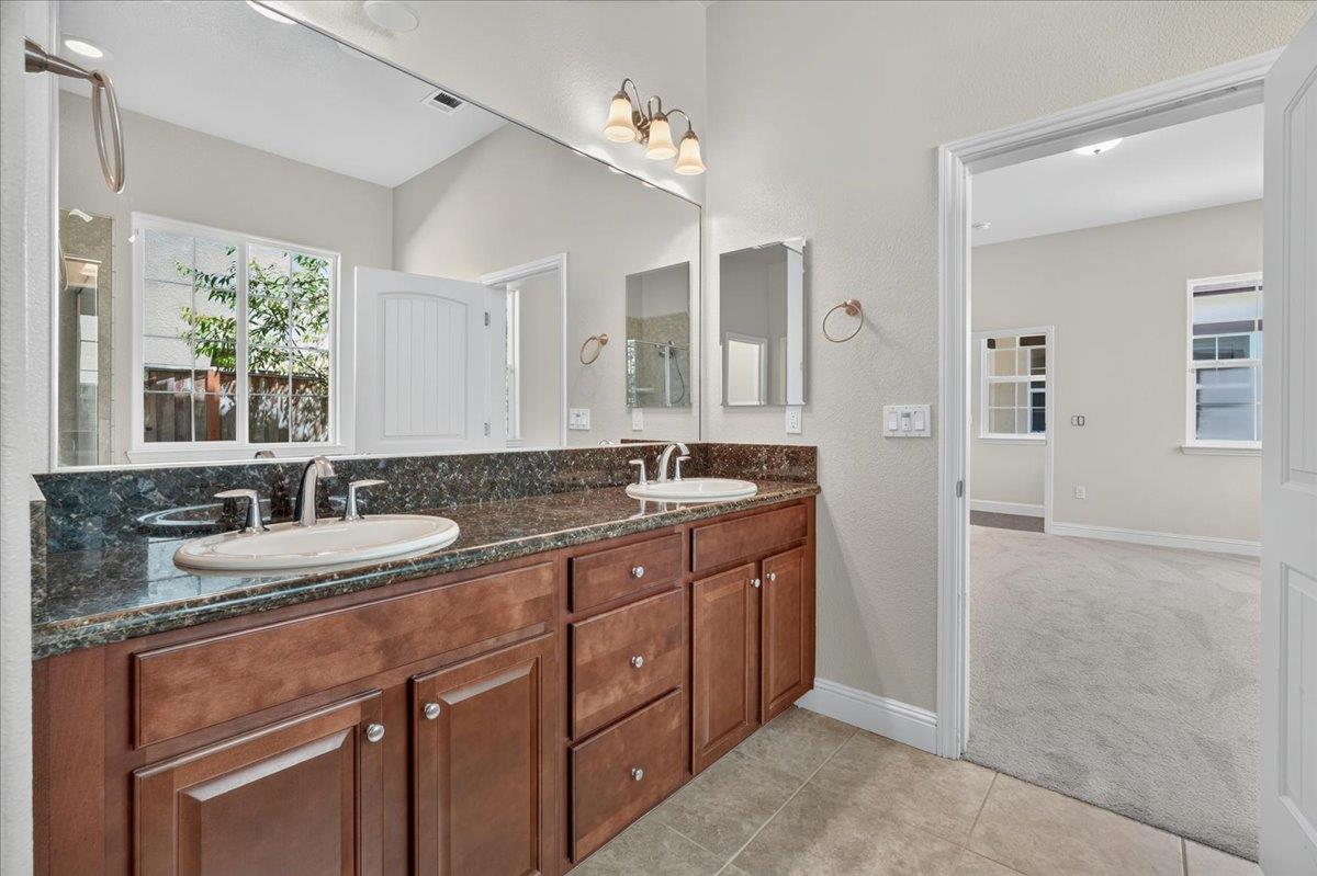 18470 Mcclellan Cir, Monterey County, CA 93933 photo 24
