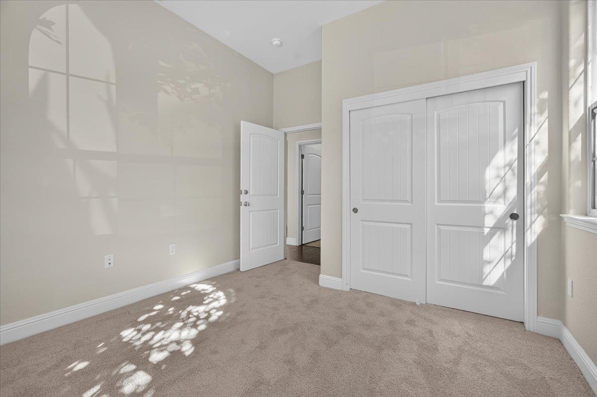 18470 Mcclellan Cir, Monterey County, CA 93933 photo 36