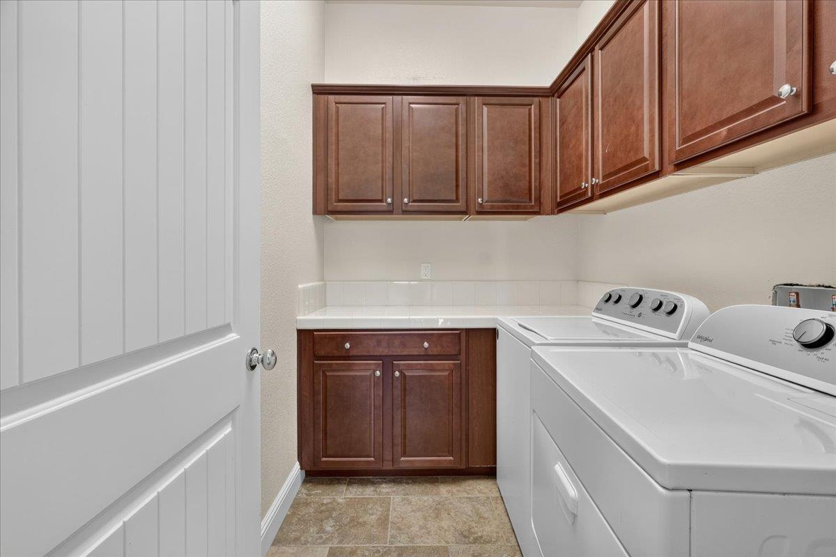 18470 Mcclellan Cir, Monterey County, CA 93933 photo 40