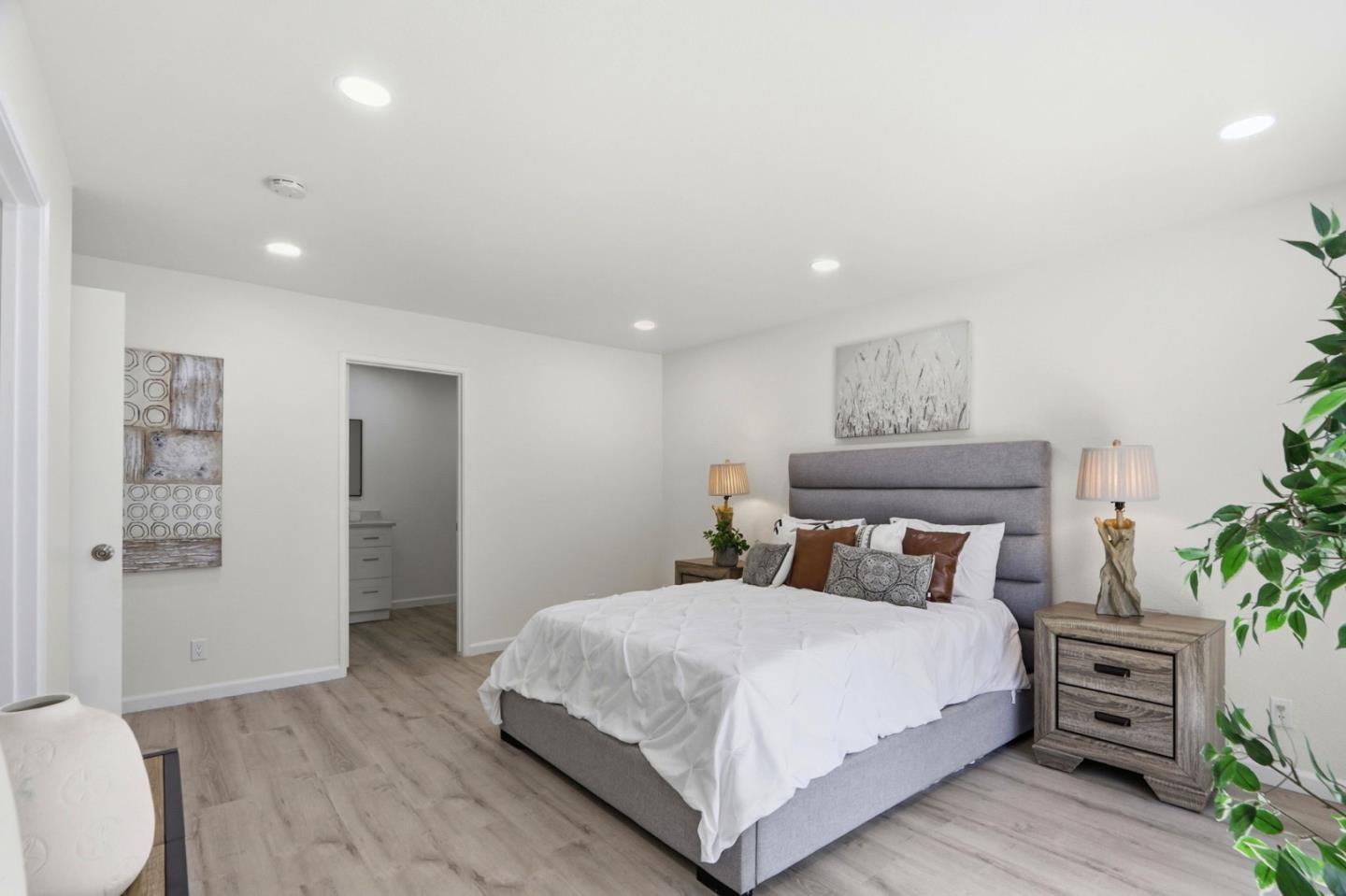 Photo #22: ML82051871 Listing: Photo #22