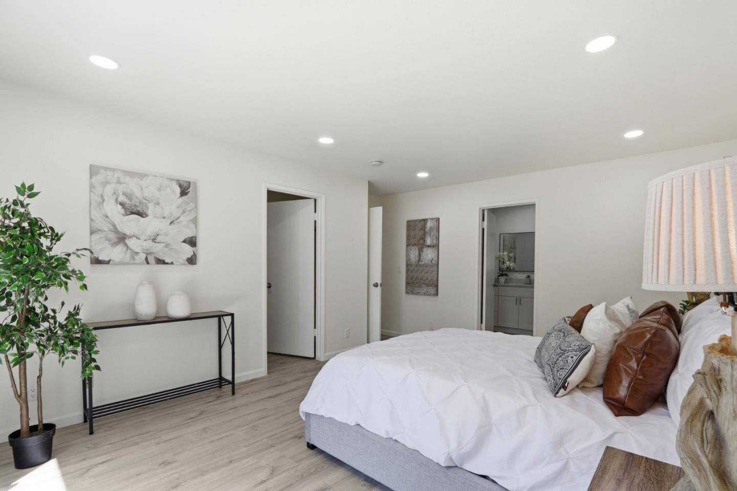 Photo #23: ML82051871 Listing: Photo #23
