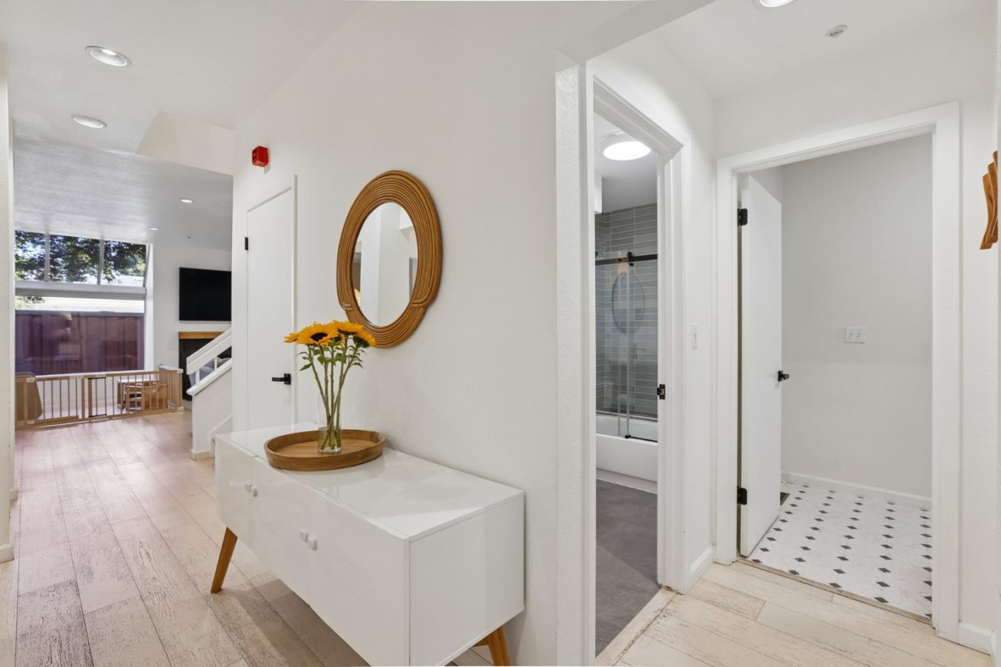 Photo #17: ML82051934 Listing: Photo #17